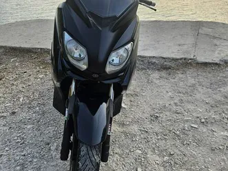 yamaha-xmax-2011-2011-god