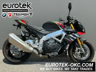 2020-aprilia-r-tuono-v4-1100-factory