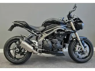 triumph-speed-triple-1050-s-2019-1050-cm3-moto-roadster-9-247-km-noir-64000-pau