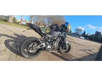yamaha-mt07-2014-samora-correia