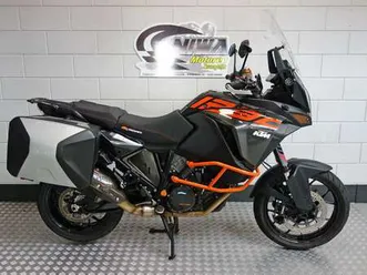 ktm 1290 super adventure s zwart