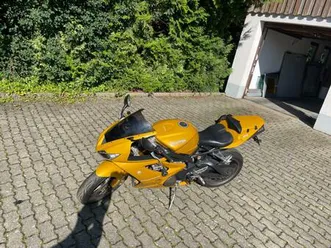 triumph daytona 675