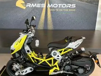 italjet dragster 300 white/yellow