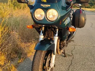 triumph sprint 900 →