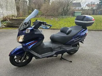 suzuki *burgman 650 tüv 5/27 leo esd topcase vr neu*