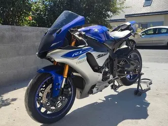 yamaha-r1-2018