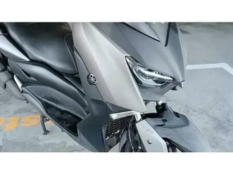 vendo yamaha x-max 300 abs (2017 - 20) usata a genova (codice 9517605) - moto.it