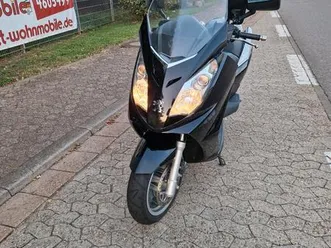 peugeot-satelis-125-ccm-roller