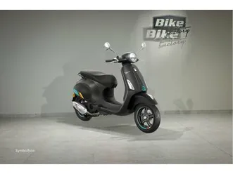 moto neuve: vespa primavera 125 s