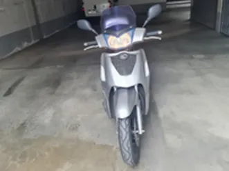 scooter-kymco-200-i-grigio