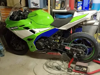 kawasaki ninja 400