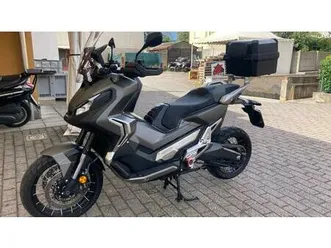 vendo honda x-adv 750 (2018 - 20) usata a pogliano milanese (codice 9532635) - moto.it