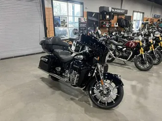 2024-indian-motorcycle-r-roadmaster-r-limited-black-azure-crystal
