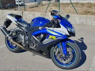 moto-gsxr-gsx-r-gsx-r-750-k8-lumiar