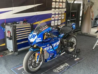 yamaha-r1-idm-rn-65-hertrampf-racing