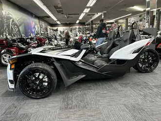 2024-polaris-slingshot-r-slingshot-r-slr-autodrive-moonlight-shadow