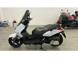 vendo yamaha x-max 250 (2007 - 09) usata a cernusco sul naviglio (codice 9544501) - moto.it