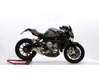 vendo mv agusta dragster 800 (2014 - 19) usata a castellanza (codice 9544339) - moto.it