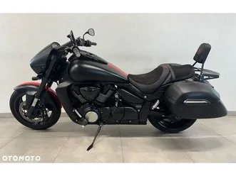 suzuki-intruder