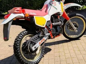 aprilia-etx-350-e-start-kickstart