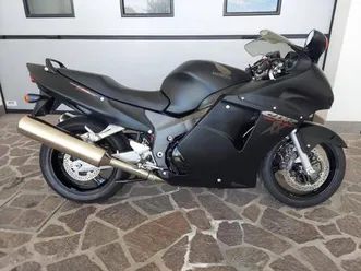 vendo-honda-cbr-1100-xx-superblackbird-1996-98-usata-a-forli'-codice-9548362-moto