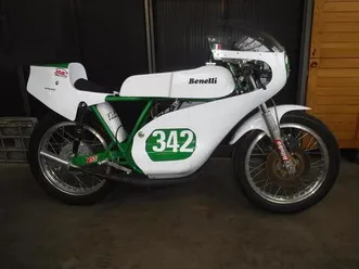 benelli-250-2c-racer-de-1969-a-vendre-moto-ancienne-de-collection