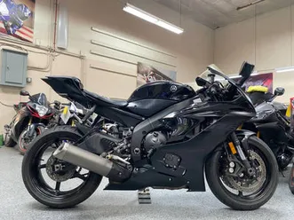 2020 yamaha yzf-r6