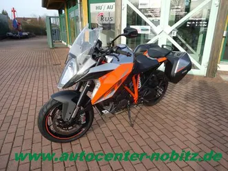 ktm-1290-super-duke-gt-akrapovic-kofferset