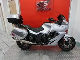 used triumph trophy se for sale in surrey