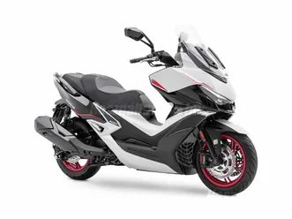 vs-uj-premium-maxirobogo-a2