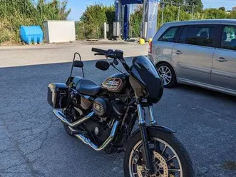 harley-davidson-sportster-883-versione-r-nero