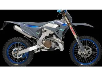 vendo tm moto en 300 fi es 2t tm corse (2025) nuova a tortona (codice 9561242) - moto.it