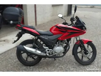 honda-125cm3-cbf