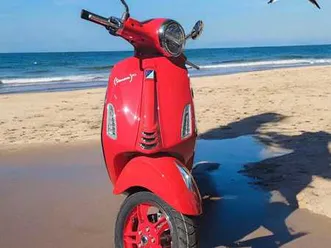 vespa 125 primavera red