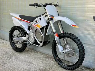 alta redshift mx - electric motocross bike