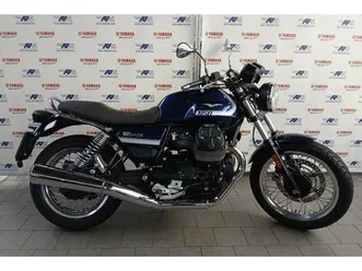 vendo-moto-guzzi-v7-special-2021-24-usata-a-renate-codice-9563549-moto-it