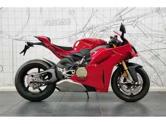 ducati-panigale-v4-s