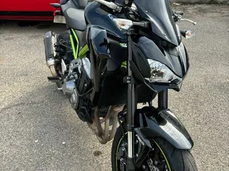 kawasaki-z900-2019-pack-performance