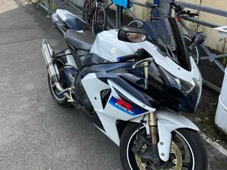 suzuki-1000-gsxr-2010