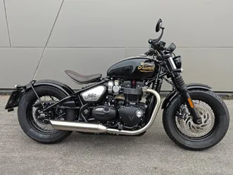 moto neuve: triumph bonneville bobber