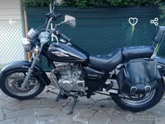 suzuki-marauder-gz-250-castom