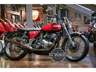 norton-commando-850-with-electric-start