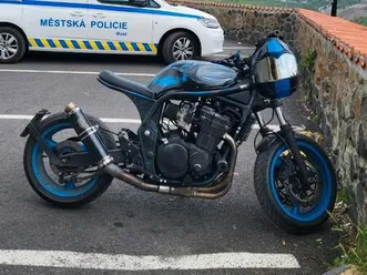 suzuki gsf 1200 bandit gv75a