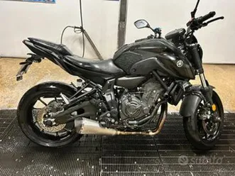 yamaha-mt-07-2021