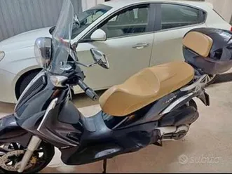 piaggio-beverly-400-2008