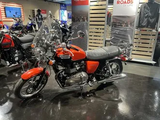 triumph bonneville se