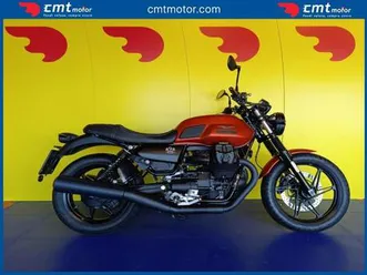 vendo-moto-guzzi-v7-ii-stone-2015-17-usata-a-sesto-calende-codice-9571435-moto-it
