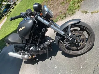 ducati monster 695 -2007 - 22800km - entretien ducati