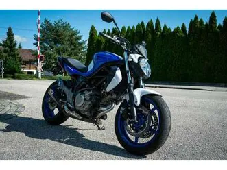 suzuki gladius 650 weiß