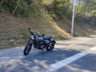 ducati-scrambler-803-nightshift-retro-occasion-chf-7'300